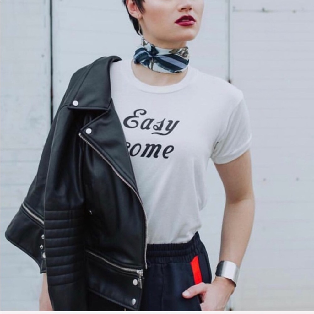 Like new! Camp Collection Tee